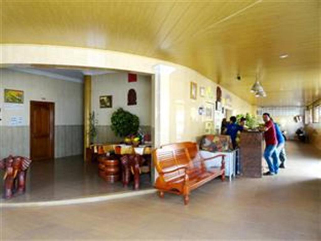 Lucky 1 Guesthouse Phnom Penh Ngoại thất bức ảnh
