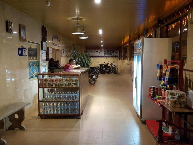 Lucky 1 Guesthouse Phnom Penh Ngoại thất bức ảnh