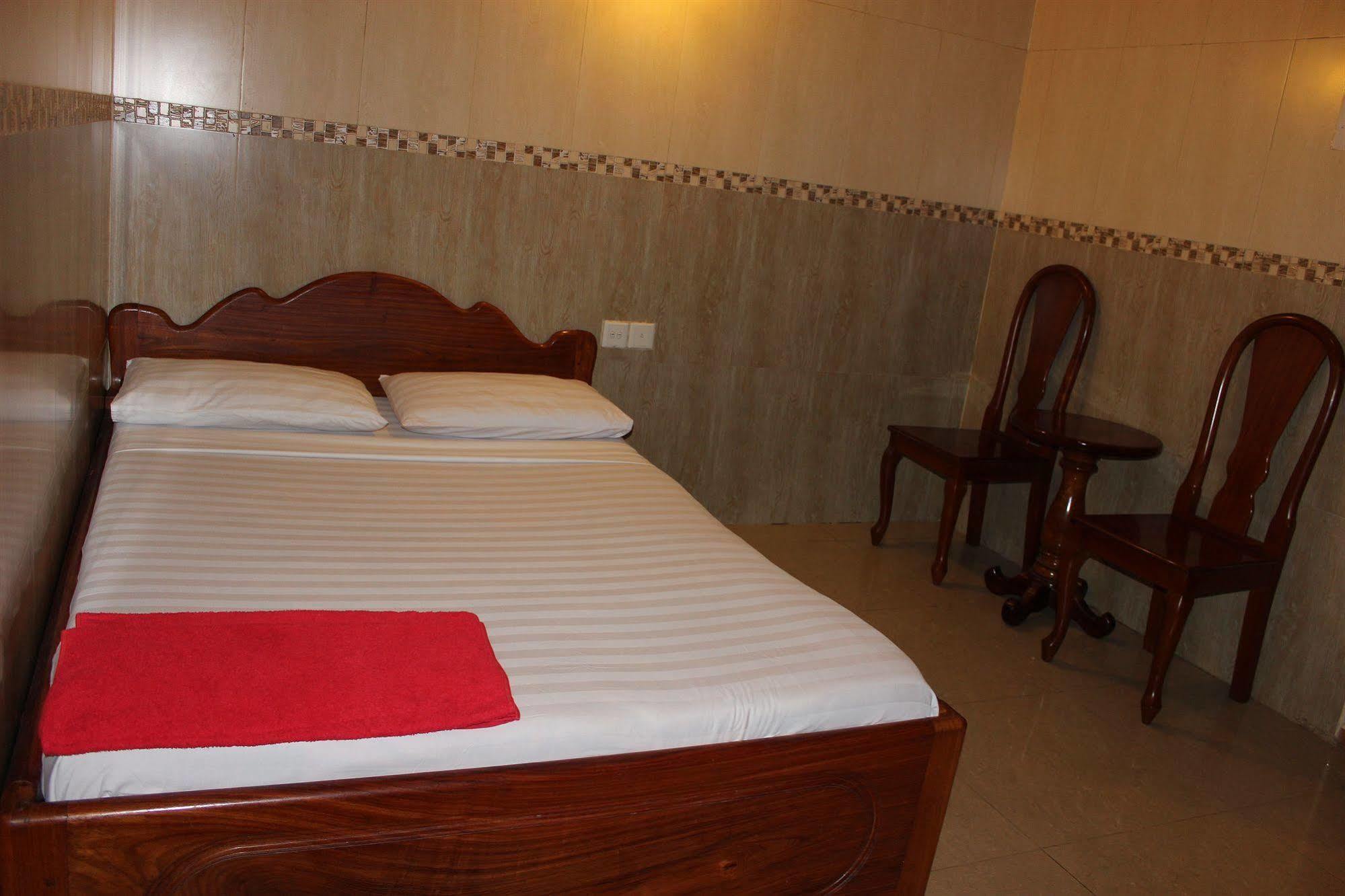 Lucky 1 Guesthouse Phnom Penh Ngoại thất bức ảnh